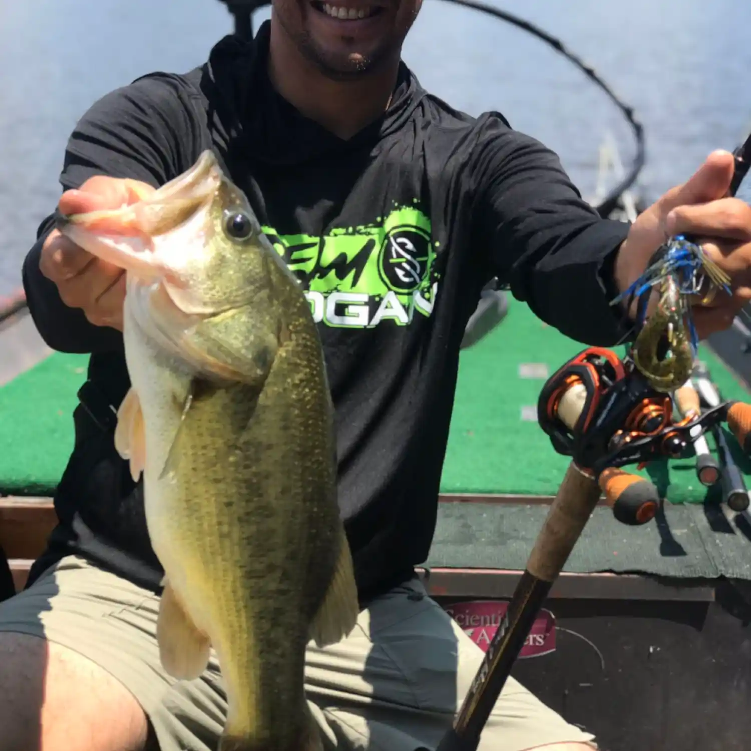 ᐅ Watershed Y17 Lake fishing reports🎣• Suwanee, GA (United