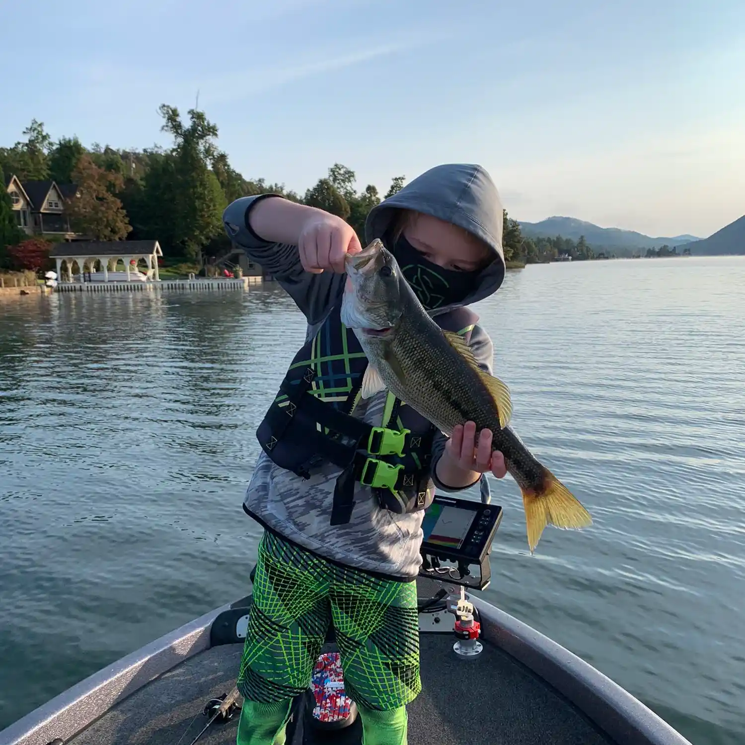 ᐅ Lake Burton fishing reports🎣• Cornelia, GA (United States) fishing