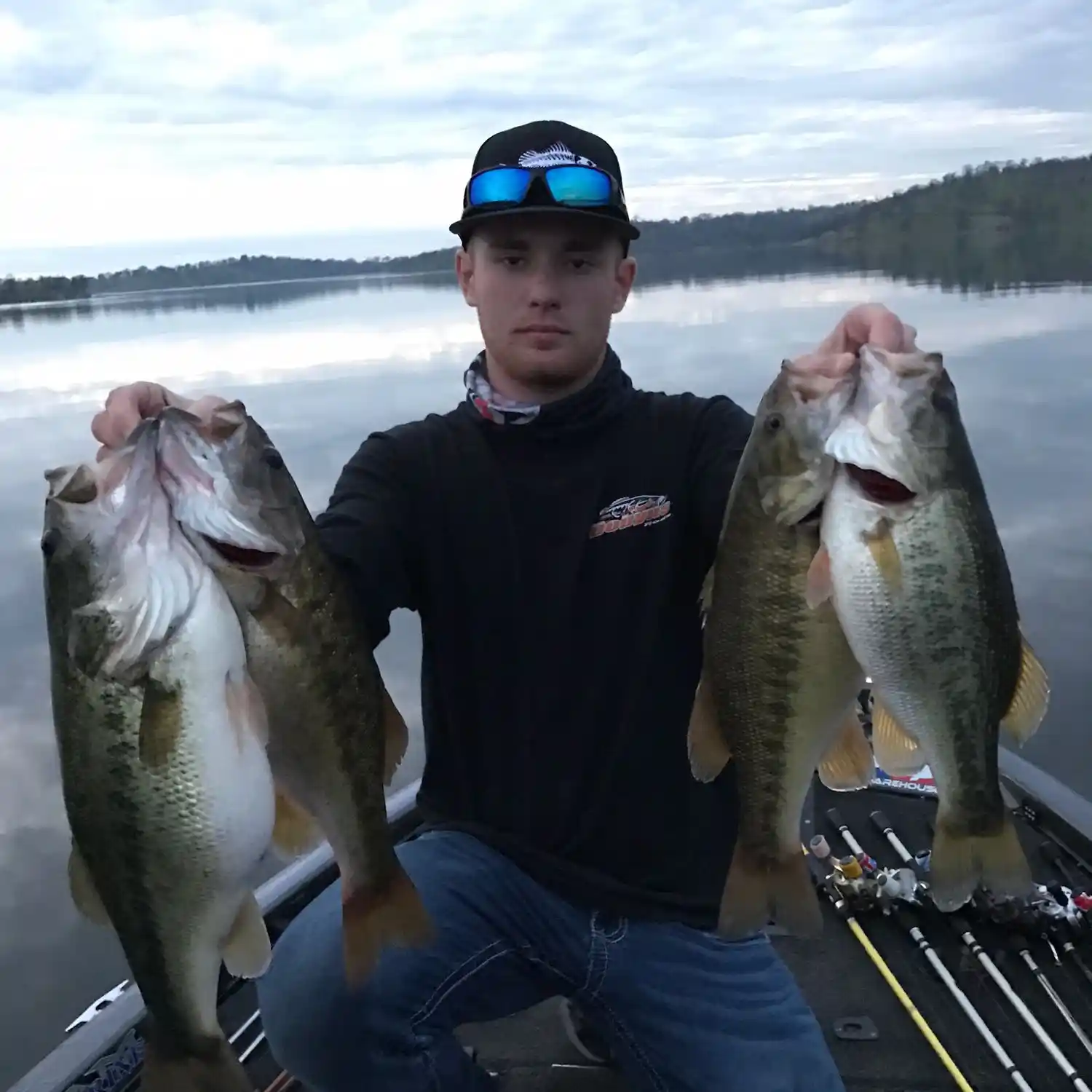 don pedro reservoir bass fishing, great catching big bass