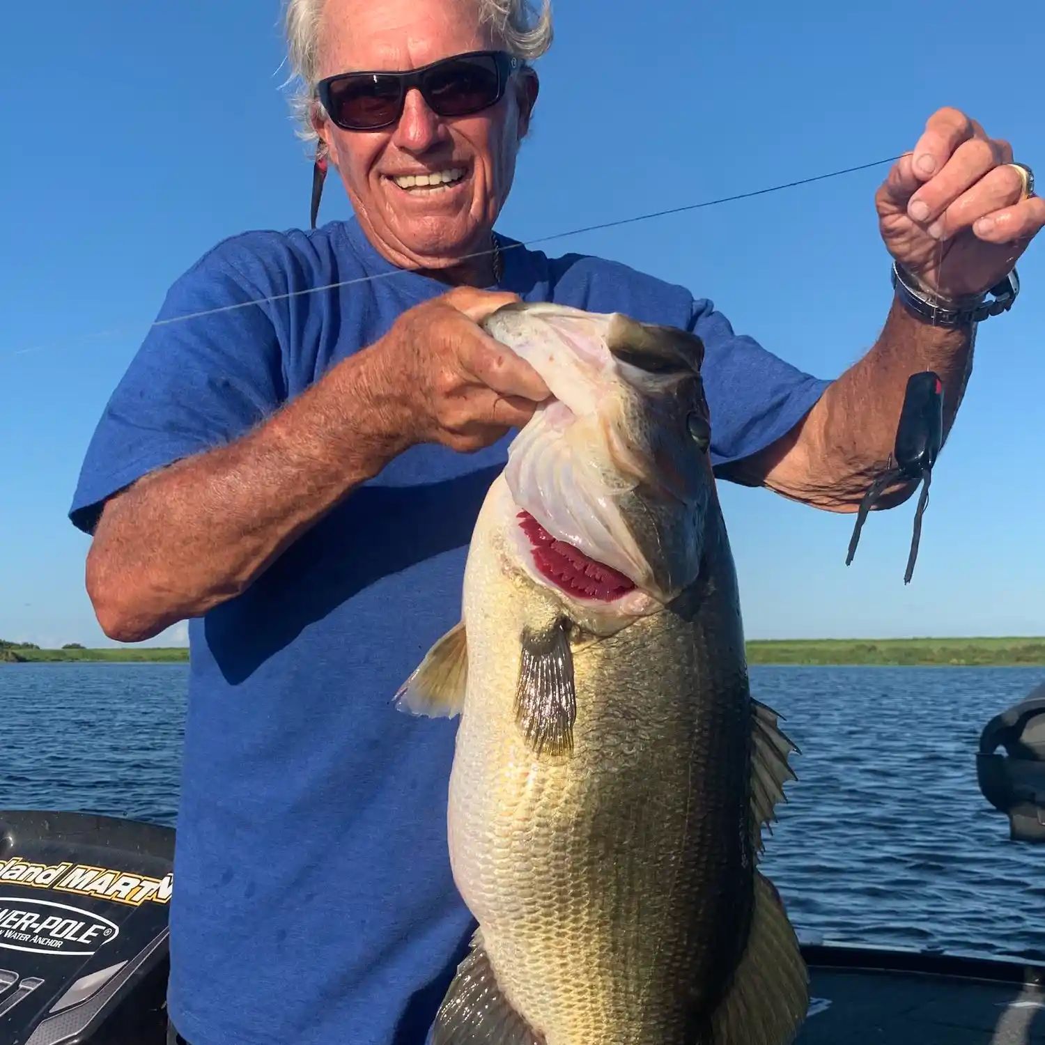 What's biting? Redfish, trout off Round Island; bass at Blue Cypress Lake