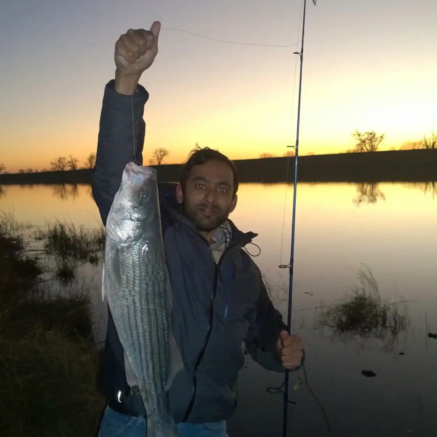 Stripers fishing at Sacramento Deep Water Channel (DWC) 08/23/2020