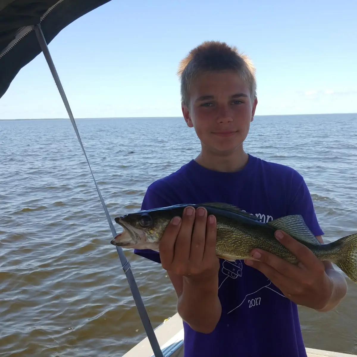 Freshwater sport fishing in Montreal, Quebec and Ontario.: Fishing for buffs  (buffalo) in Texas