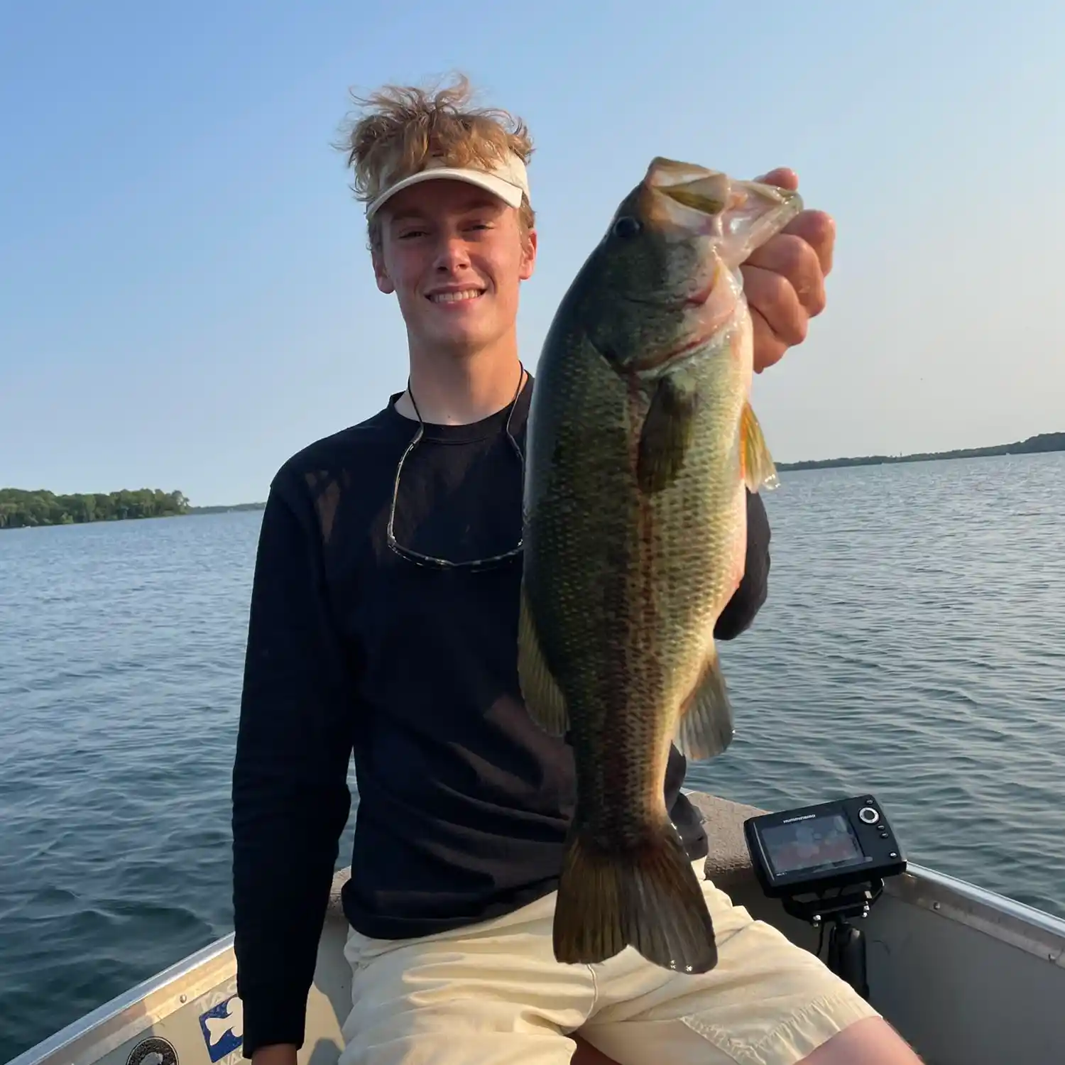 Fishing reports, best baits and forecast for fishing in Lake Waconia