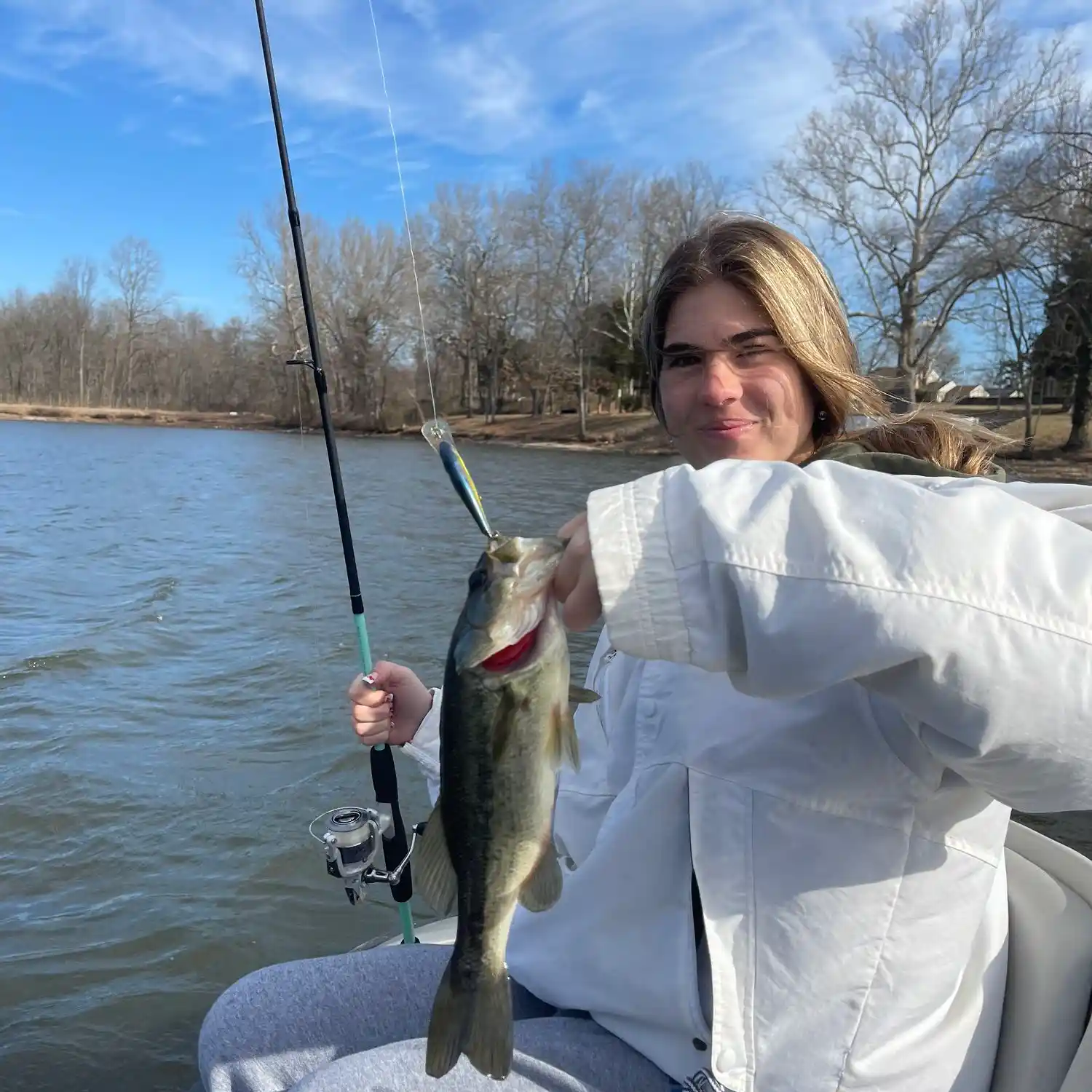 Fishing reports, best baits and forecast for fishing in Bells Lake