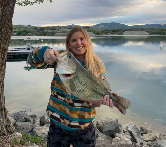 Fishing reports, best baits and forecast for fishing in Hyrum Reservoir