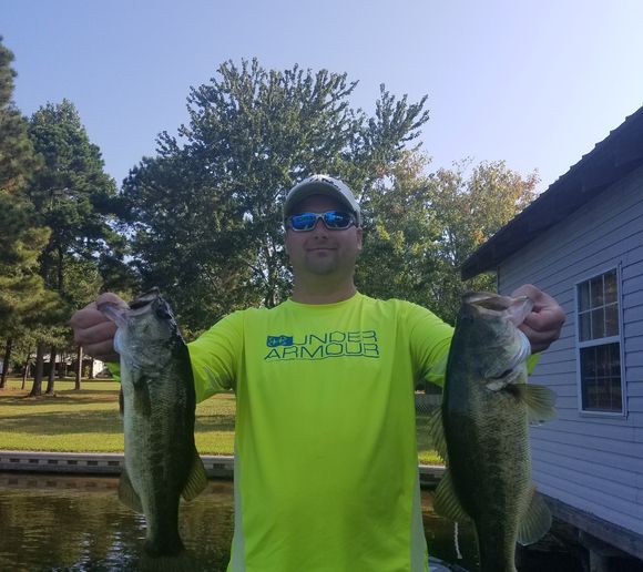 Fishing reports, best baits and forecast for fishing in Caney Lake