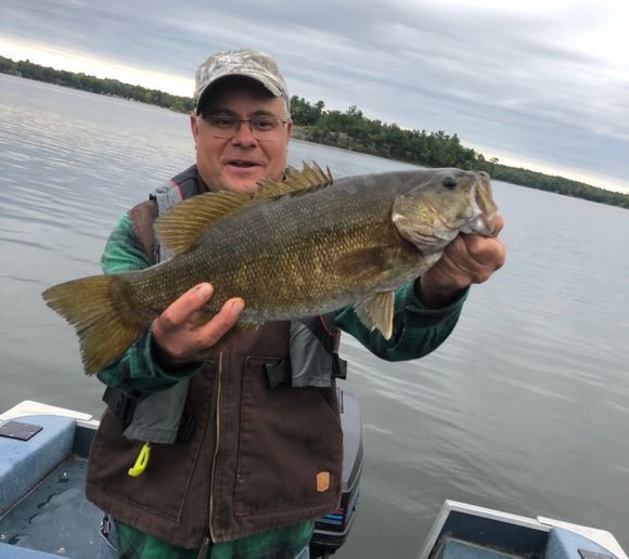 Oct 2023 fishing reports, best baits and forecast for fishing in Moira Lake