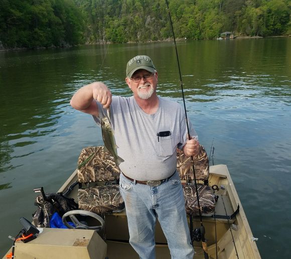 Fishing reports, best baits and forecast for fishing in Fort Patrick ...